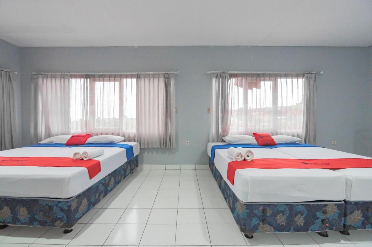 Reddoorz At Jalan Raya Lembang Hotel Padasul Exterior photo
