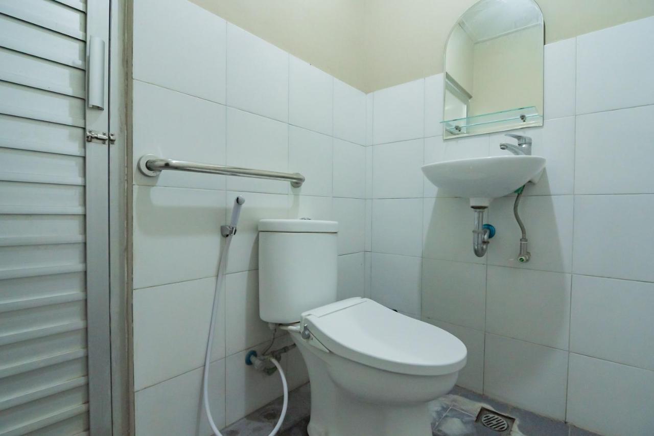 Reddoorz At Jalan Raya Lembang Hotel Padasul Room photo
